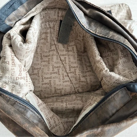 Bed Stu Declan Waxed Canvas Messenger Bag - Picture 12 of 13